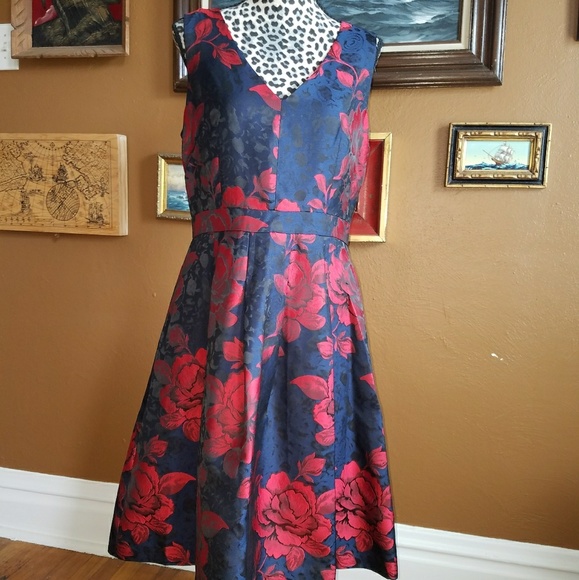 Eliza J Dresses & Skirts - Eliza J Dress Size 12